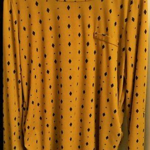 Long sleeve shirt